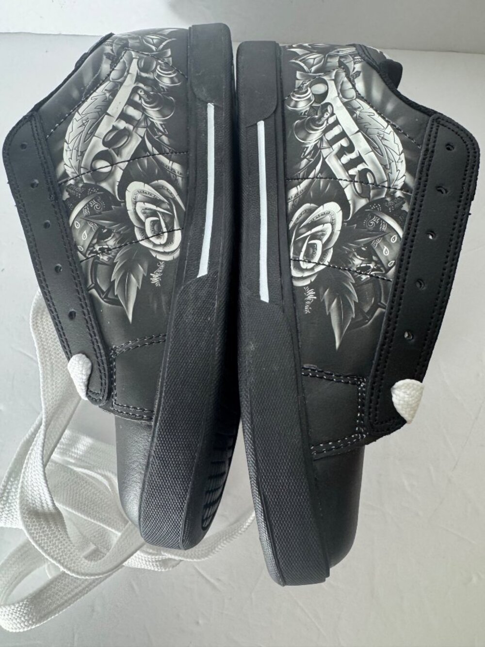 Osiris Serve Abel Y2K Skate Sneaker Tattoo Skull Pistol Black White US 9 EU 42 - Picture 9 of 11